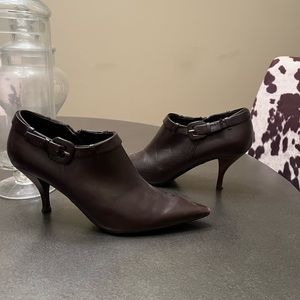 Nine West brown booties